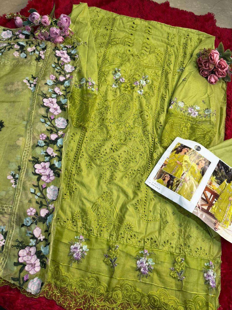 Mehboob Tex Dno 1675 Pure Cotton Embroidered Designer Pakistani Salwar Suit