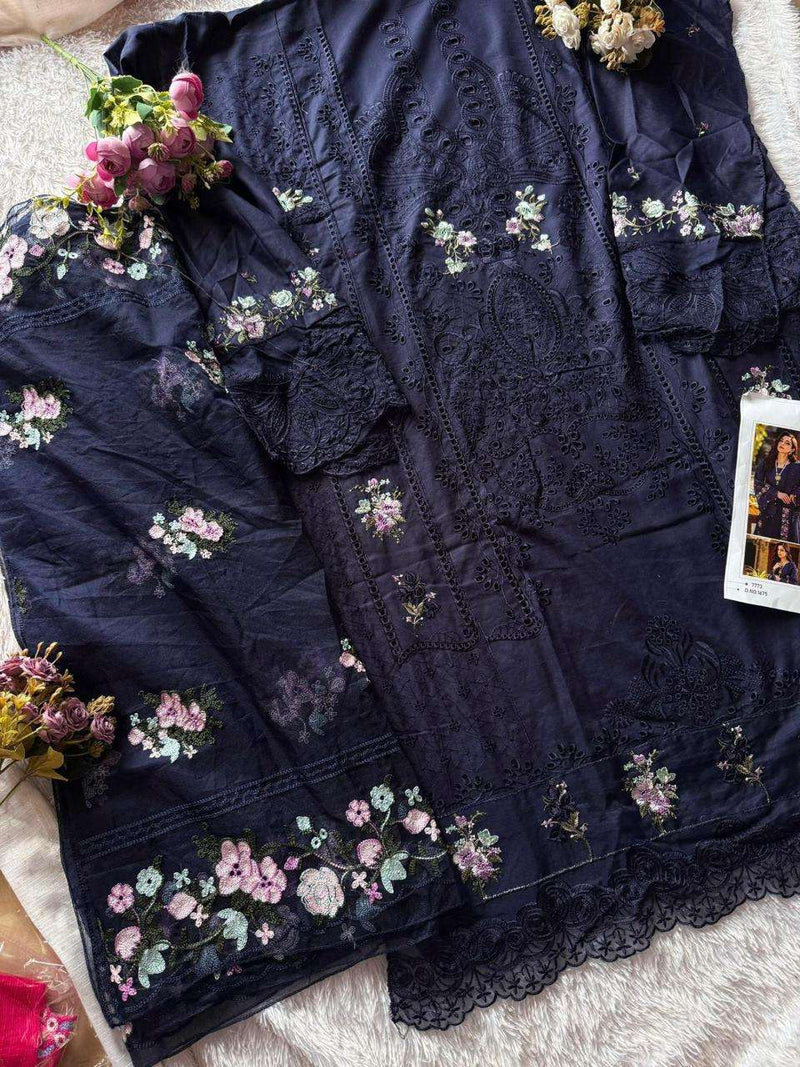 Mehboob Tex Dno 1675 Pure Cotton Embroidered Designer Pakistani Salwar Suit