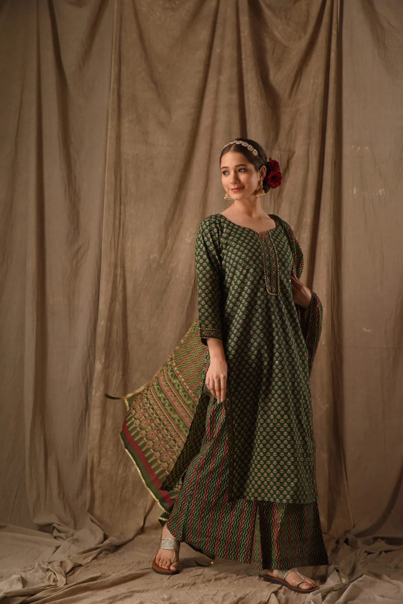 SYF Green Fogg Elegant Printed Rayon Kurta Set with Chanderi Dupatta
