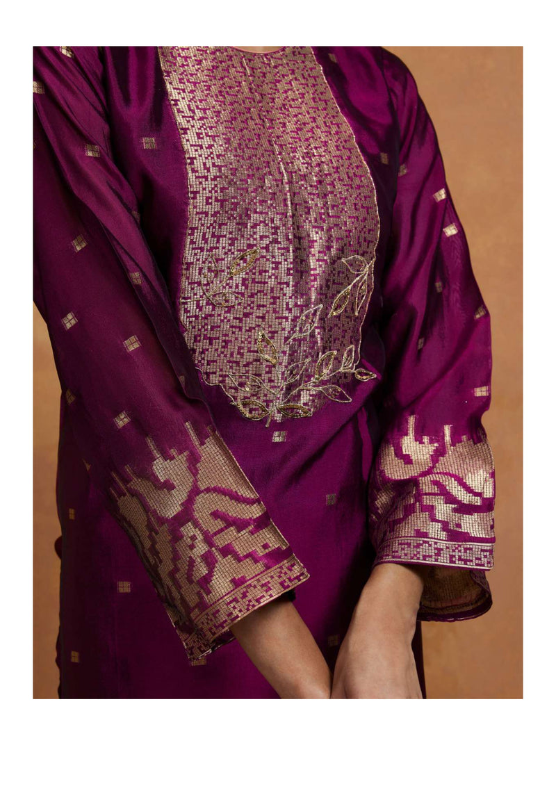 Ibiza Anaisha Banglory Silk Handwork Stylish Party Wear Salwar Suit