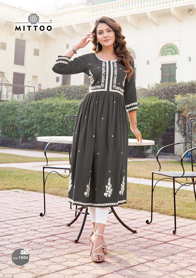 Mittoo Paaneri Rayon Slub Embroidery & Handwork Casual Wear Kurti