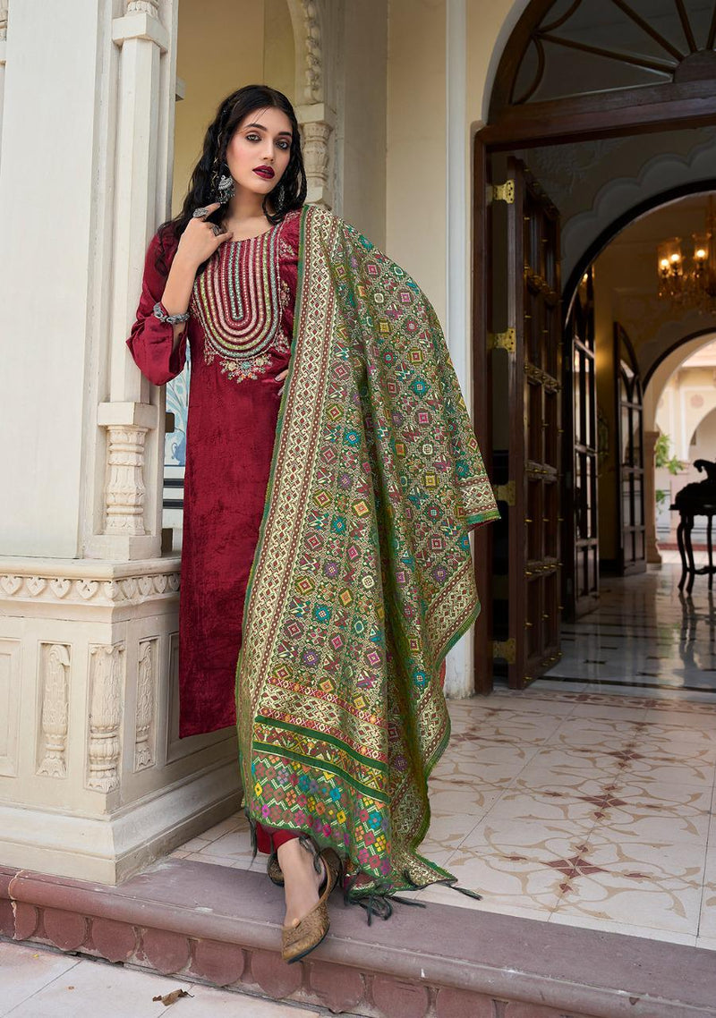 Gull Jee Farhin Velvet With Beautiful Heavy Embroidery Work Stylish Designer Party Wear Salwar Kameez