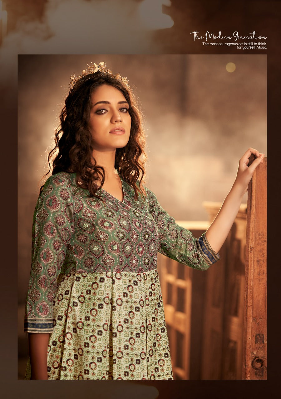 Shichi Noor Collection Muslin Causal Wear Kurti