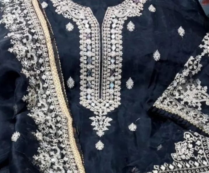Mf Pakistani Collection Organza With Beautiful Heavy Embroidery Work Stylish Designer Pakistani Salwar Kameez