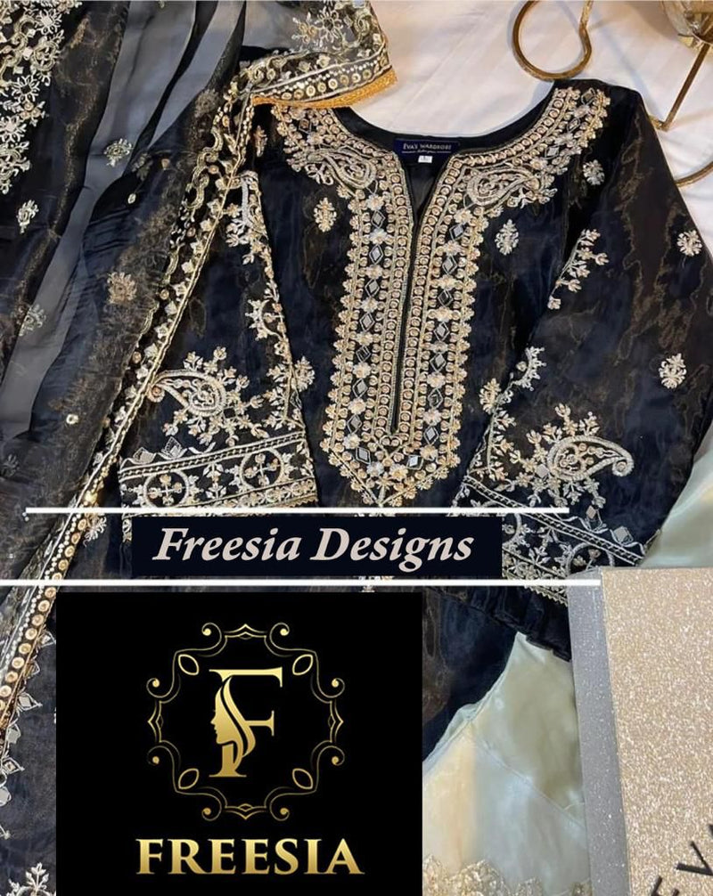 Freesia Sadabahar Series 2 Organza With Mirror With Heavy Embroidery Work Stylish Designer Party Wear Salwar Kameez