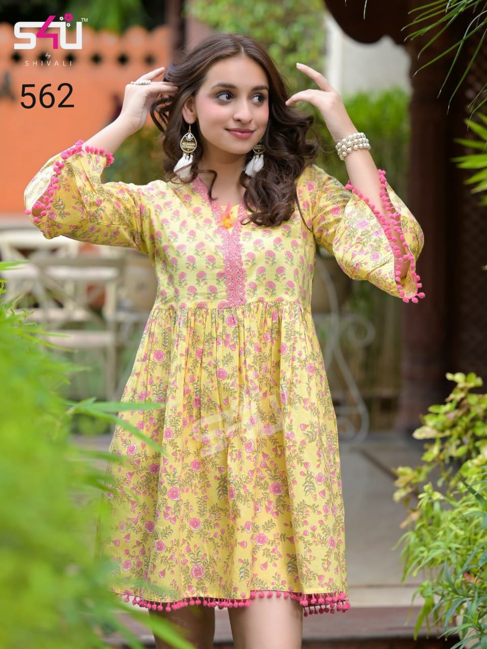 S4u Shivali Dno 562 Fancy Designer Exclusive Wear Top Kurti