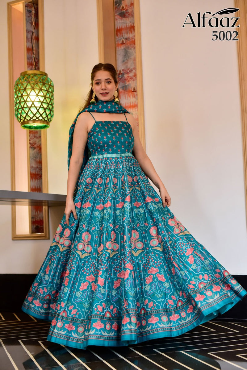 Indo Western Gowns – Vidhaata's Selection